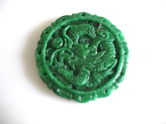 Dragon sculpt en jade